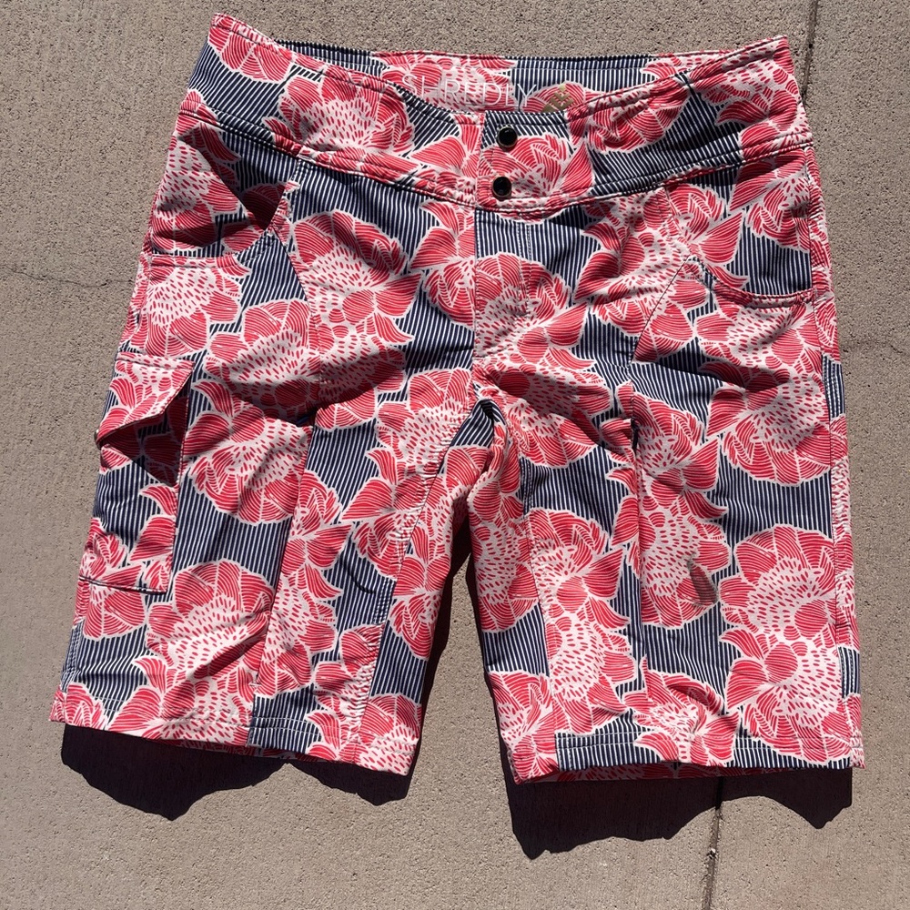 SHREDLY red and blue flower MTB mountain biking short size 10